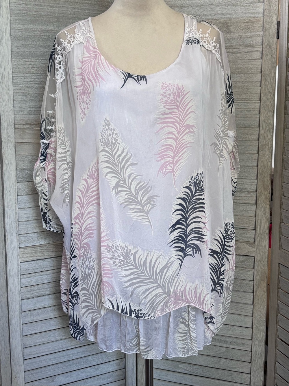 Made in Italy by Gigi Moda - Gorgeous Lagenlook Silk Blend Batwing Top OSFM